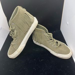 Green Mocassin High Top Vans Women’s 7
